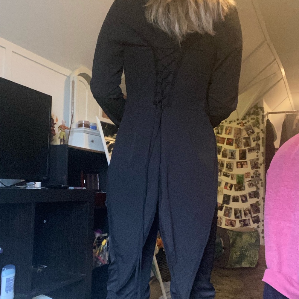 Butler Coat - Picture 3 of 6
